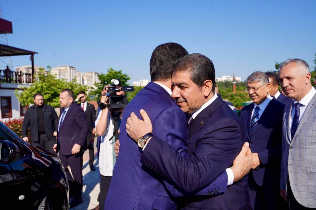 Bu bir devran döndü fotoğrafıdır. Geçen dönem İmamoğlu'na kan kusturan Göksu bu defa hasretle sarıldı - Resim: 6